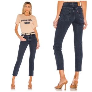 NWOT Levi’s Wedgie Straight, 25x26